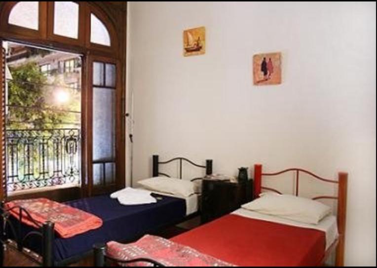 Petit Recoleta Hostel Буенос Айрес Стая снимка