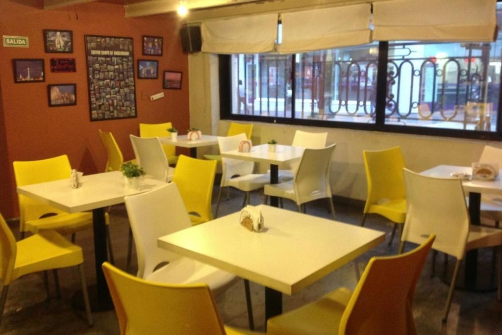 Petit Recoleta Hostel Буенос Айрес Екстериор снимка