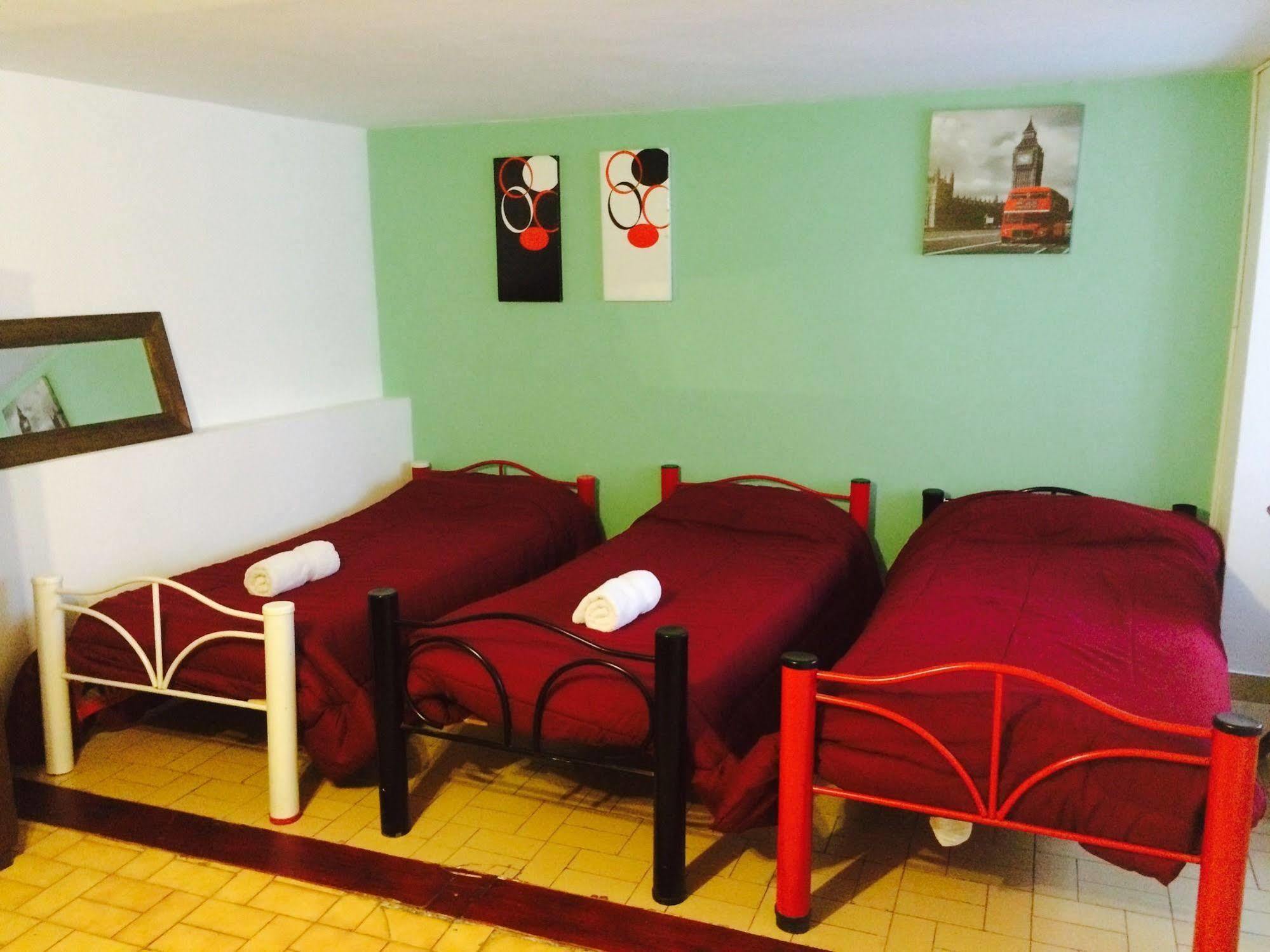 Petit Recoleta Hostel Буенос Айрес Екстериор снимка