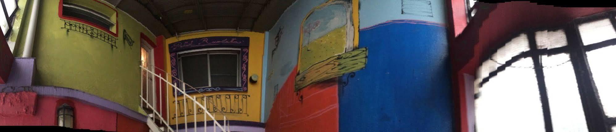 Petit Recoleta Hostel Буенос Айрес Екстериор снимка
